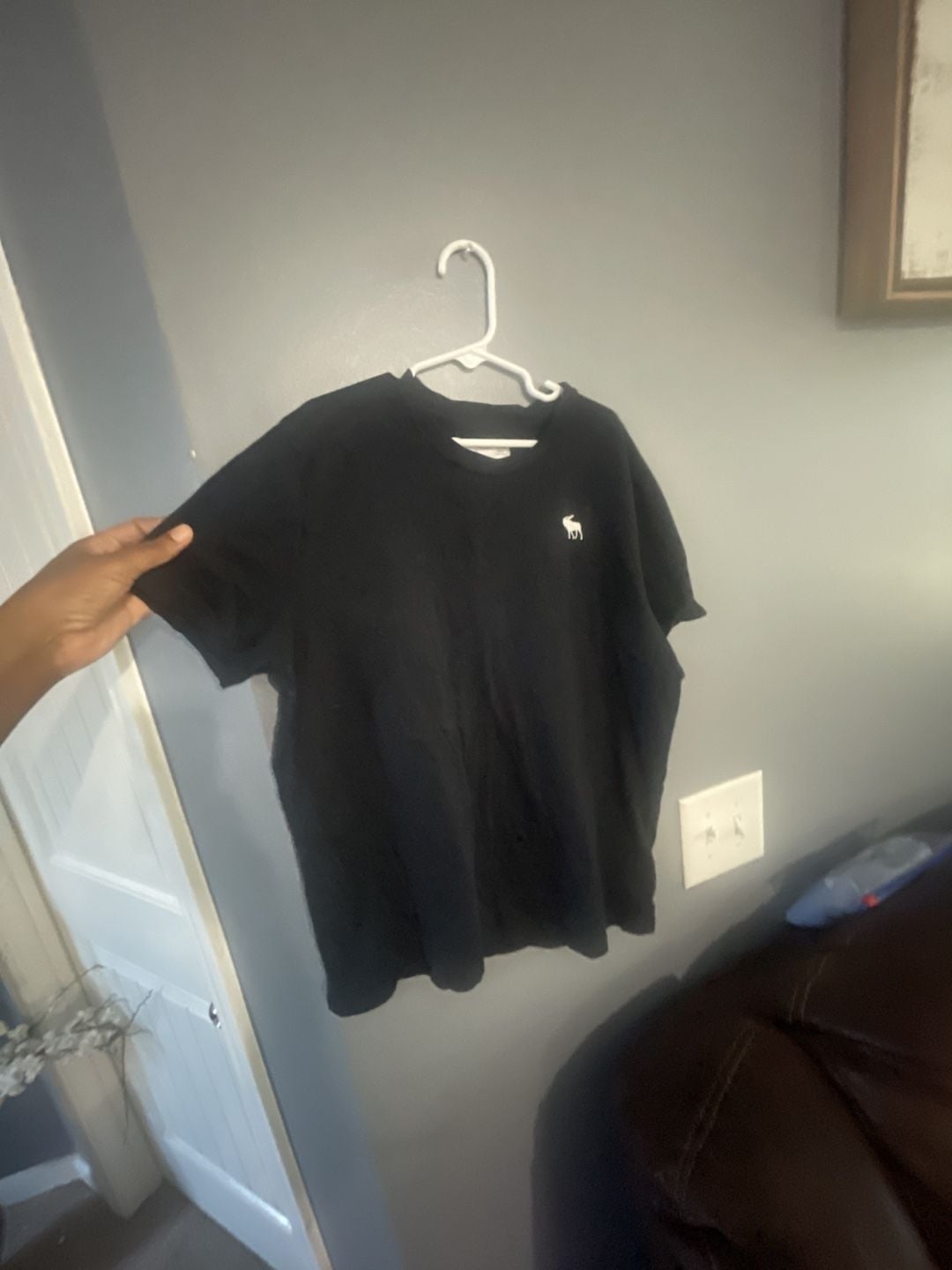 Abercrombie Kids T-Shirt Size 15/16 Black Icon Logo 4