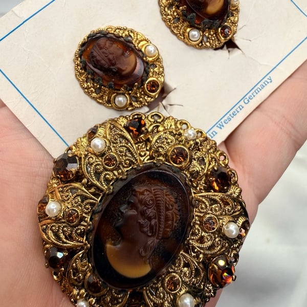 Vintage West Germany Cameo Brooch And Earrings Set