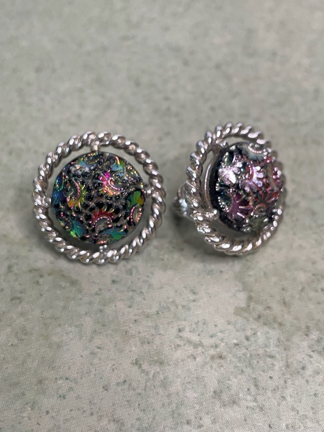 Sarah Coventry Northern Lights Clip Earrings Iridescent Glass 2