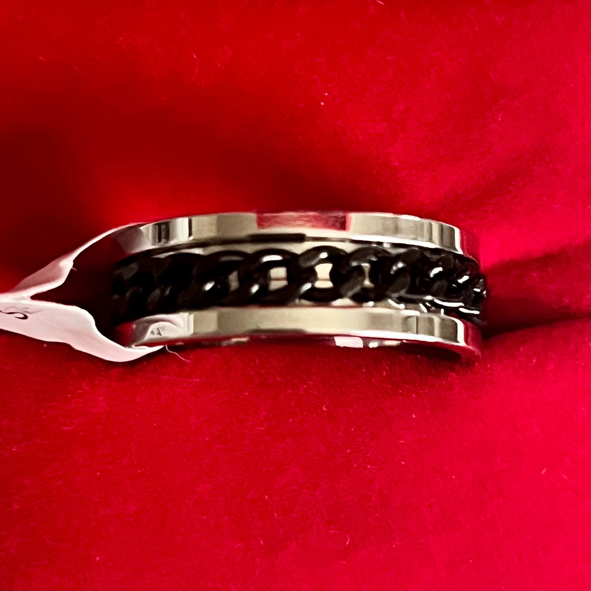 Titanium Steel Spinner 6mm Ring Size 11 Black Chain 2