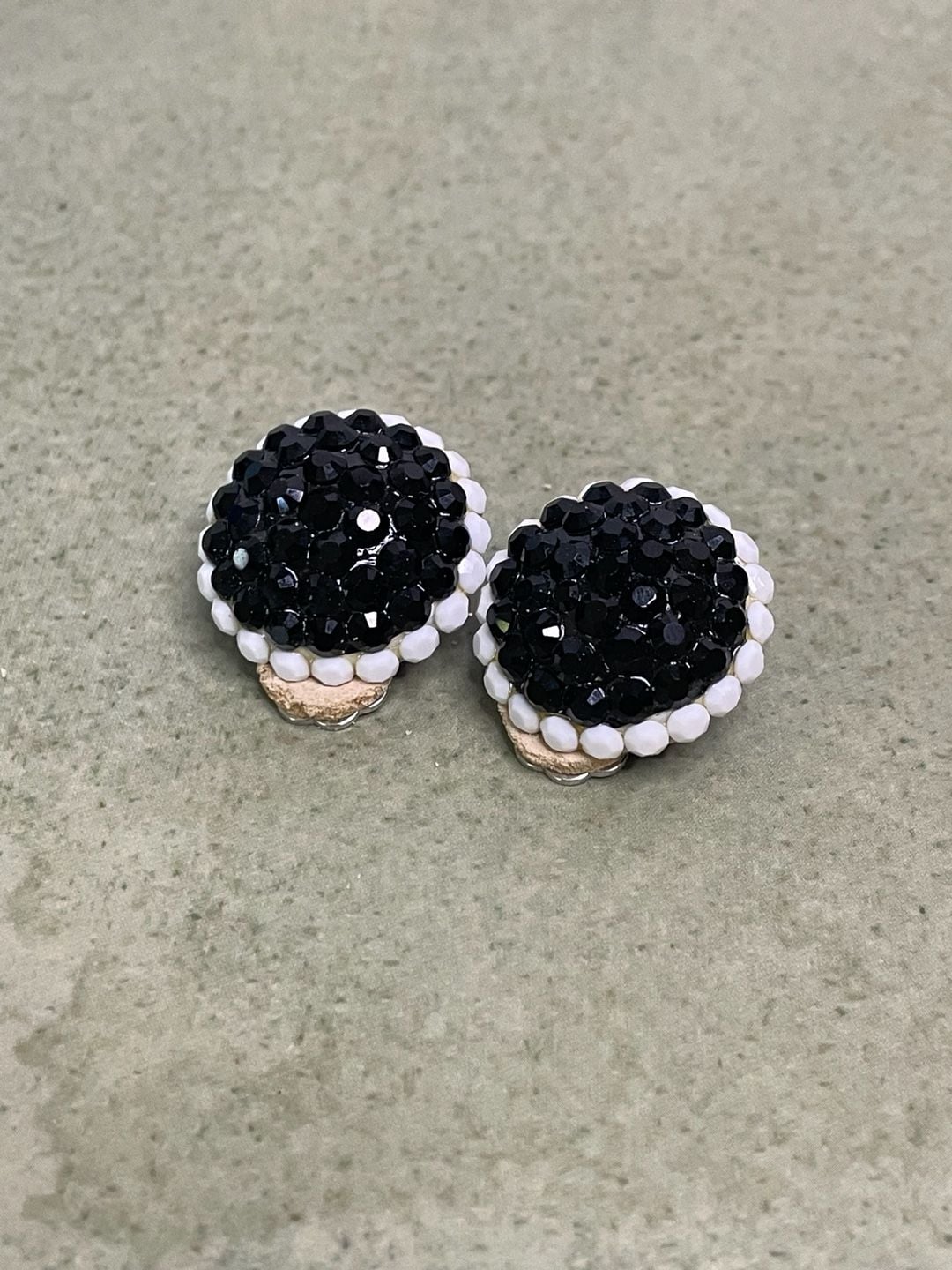Vintage Black Rhinestone and White Bead Clip-On Earrings 3