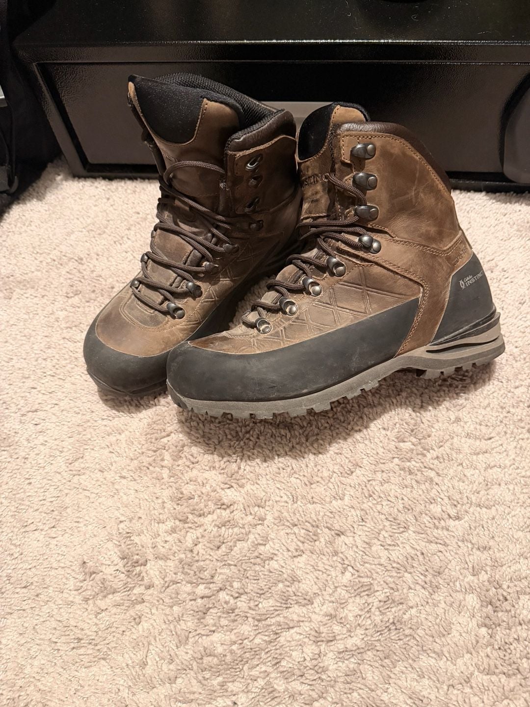 Cabelas Instinct Mountain Hiker Boots Brown Leather Waterproof 3