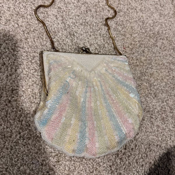 Vintage Beaded Seashell Handbag Pastel Rainbow Clam Evening Purse