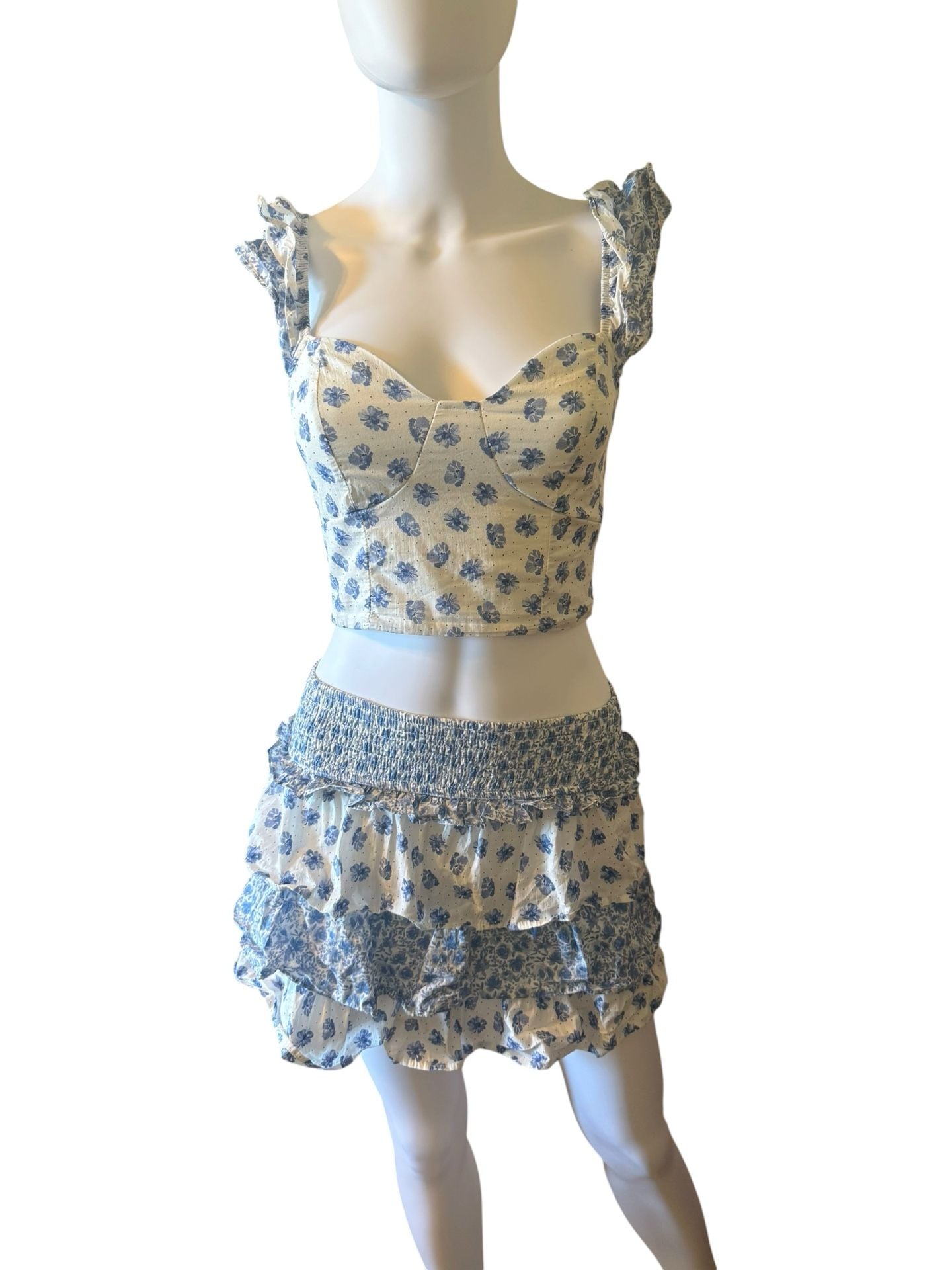 Crystal Sky Two Piece Set Size XS Blue Floral Crop Top Skirt 2