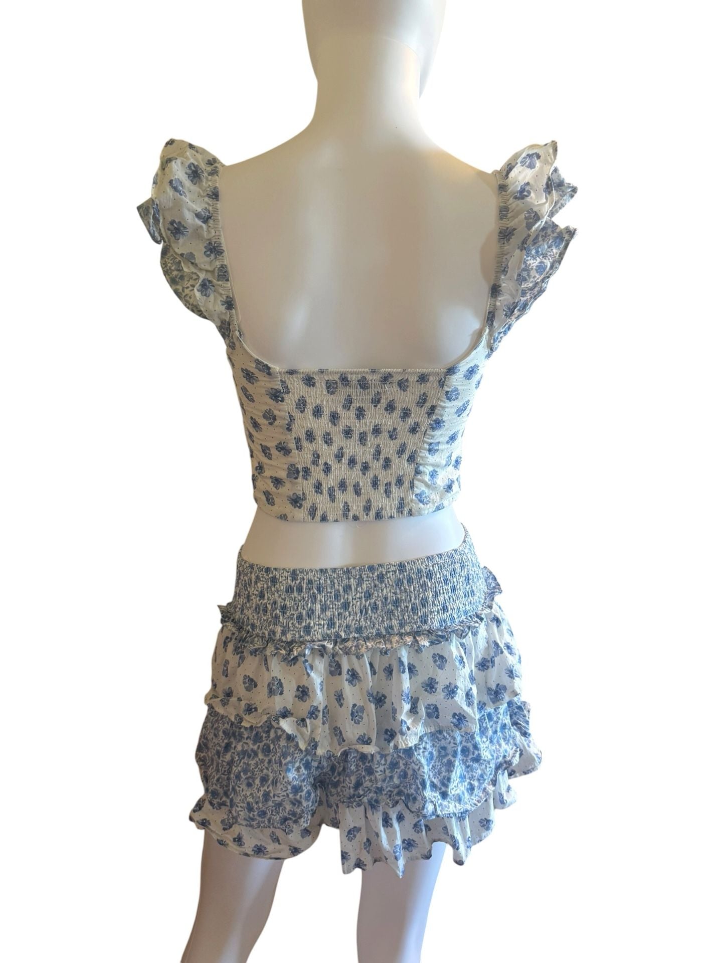 Crystal Sky Two Piece Set Size XS Blue Floral Crop Top Skirt 3