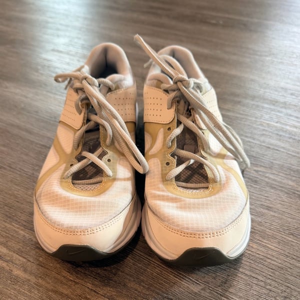 Nike Air Max Sculpt Size 7 Training Shoes White Gray