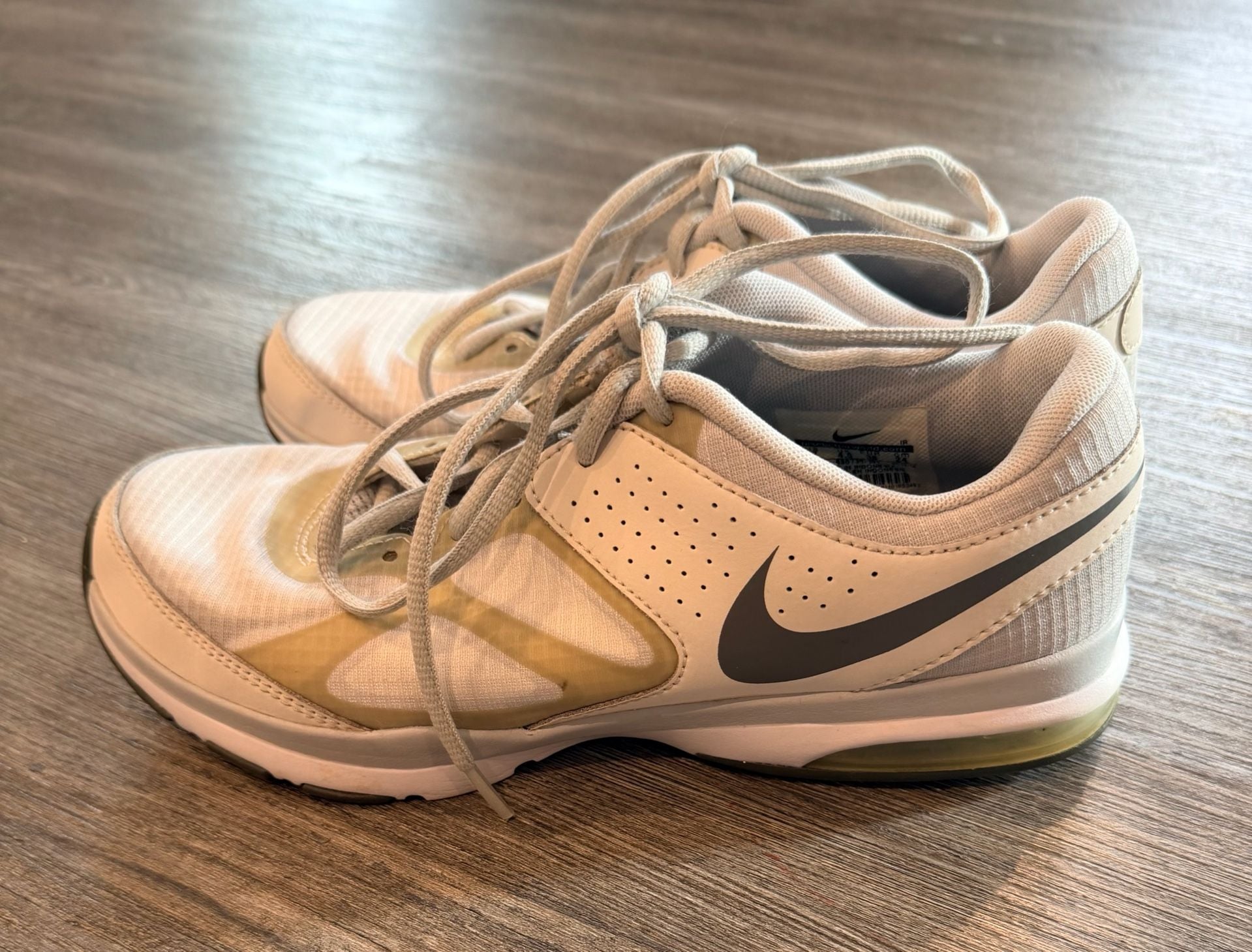 Nike Air Max Sculpt Size 7 Training Shoes White Gray 3