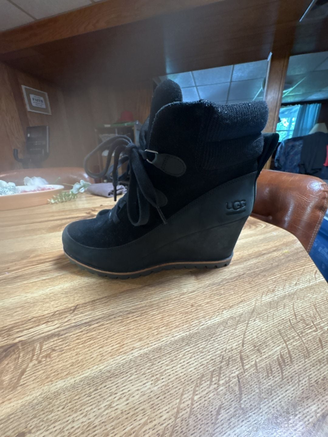 UGG Valory Wedge Boots Size 9 Black Waterproof Suede 1
