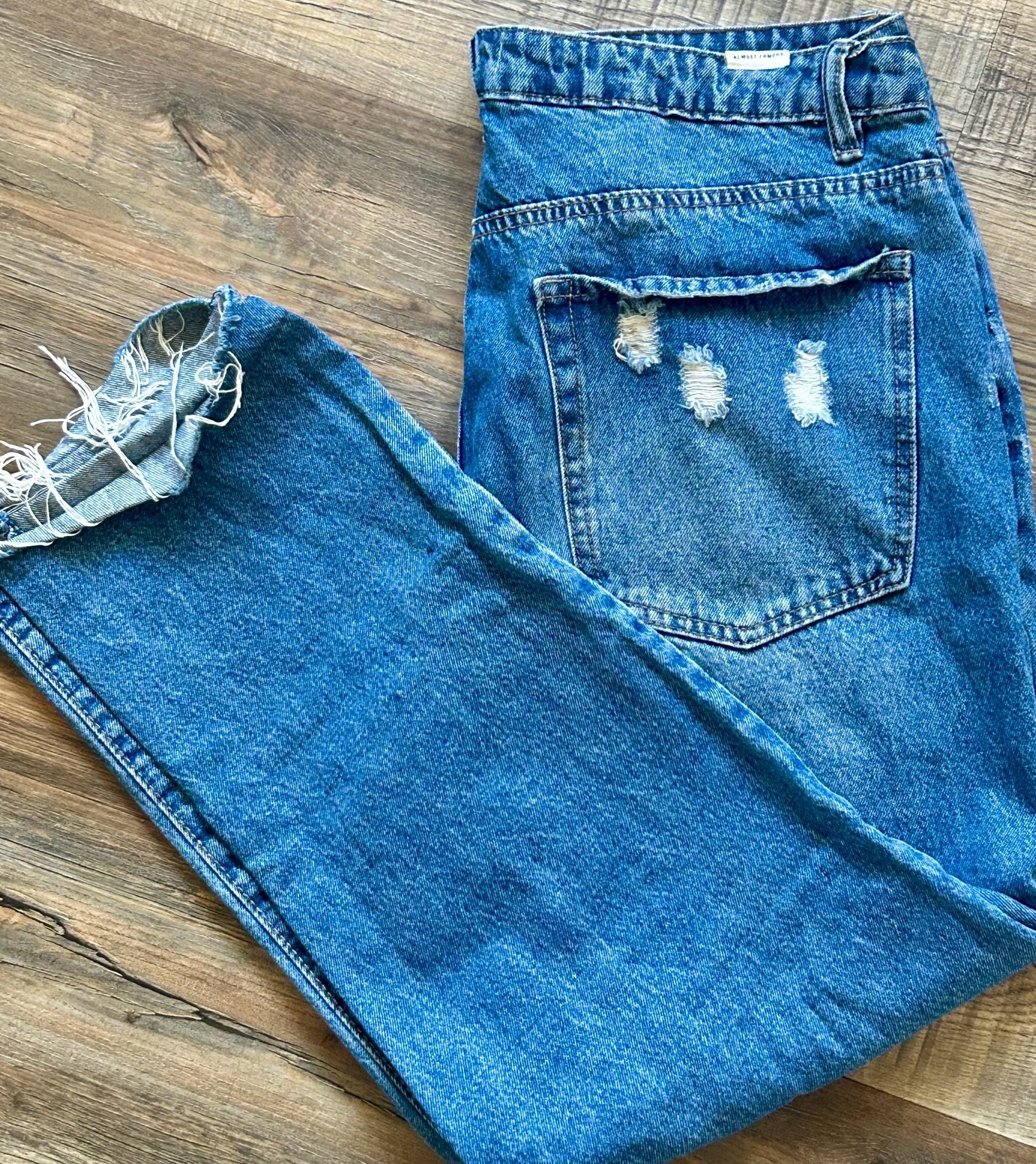 Almost Famous Distressed Ripped Denim Jeans Size 13 Blue Wash 6