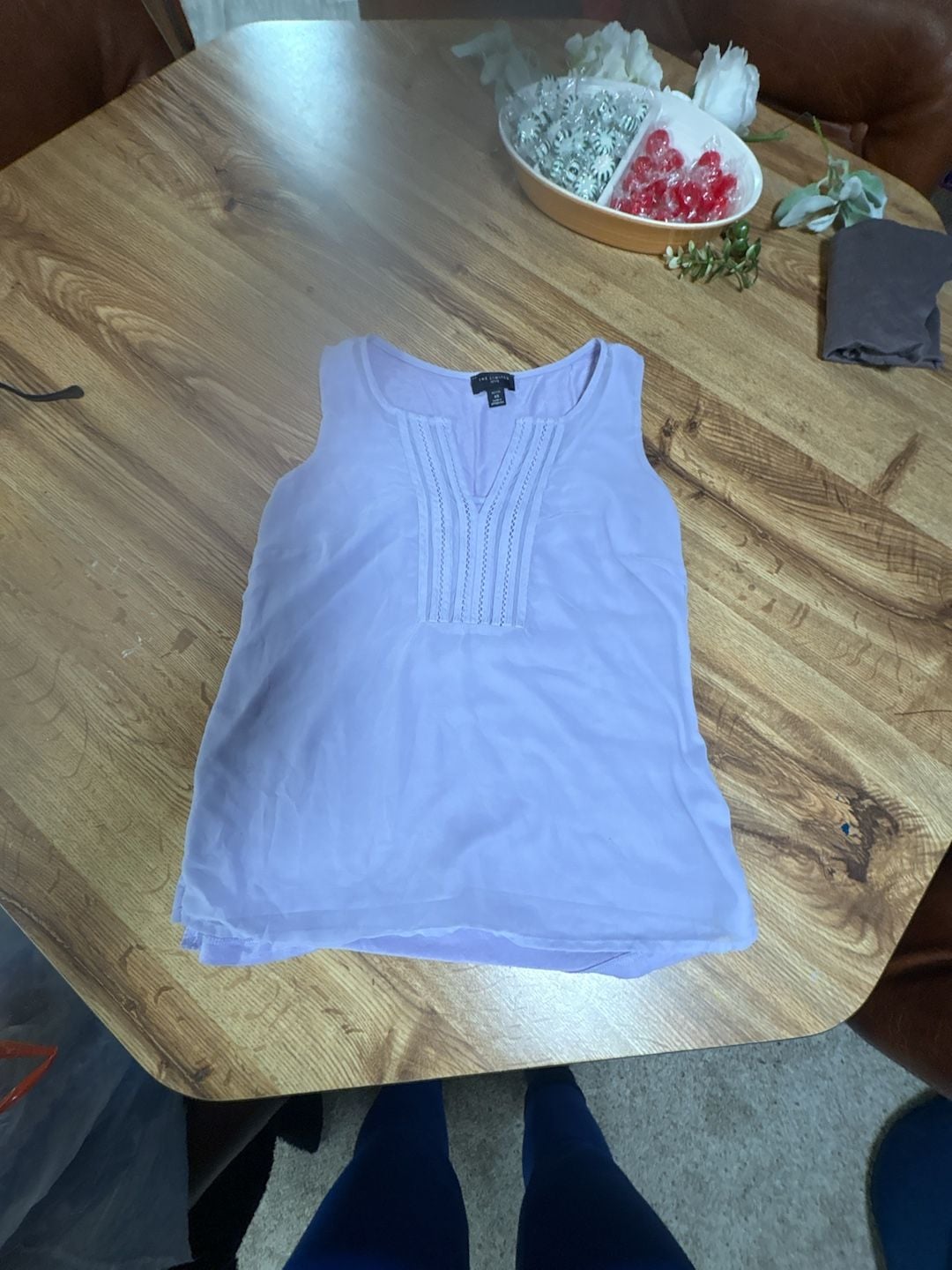 The Limited Tank Top Size XS Petite Purple Sleeveless V-Neck Blouse 2
