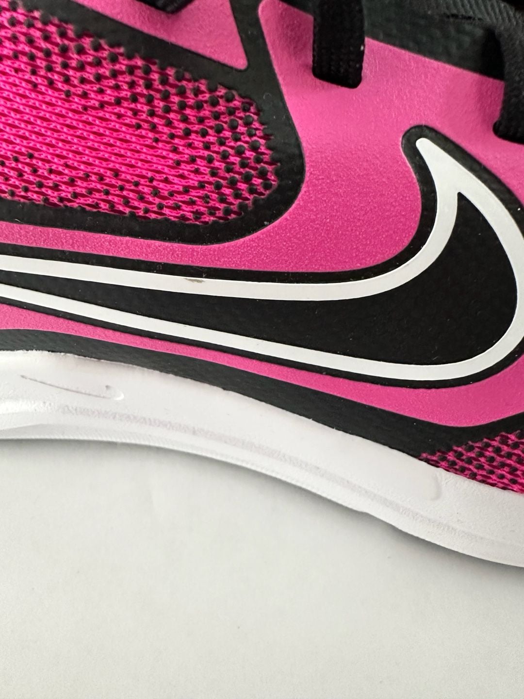 Nike Cosmic Runner 6 Youth 7