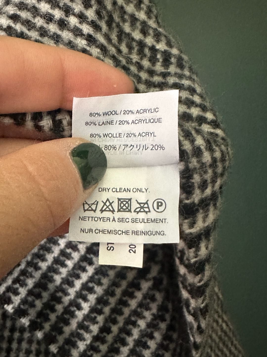 J.Crew Black and White Houndstooth Scarf Cape in Wool 5