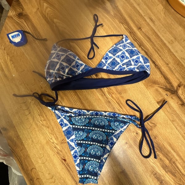 Bikini Set Size XL Blue White Tile Print Halter Two Piece Swimsuit
