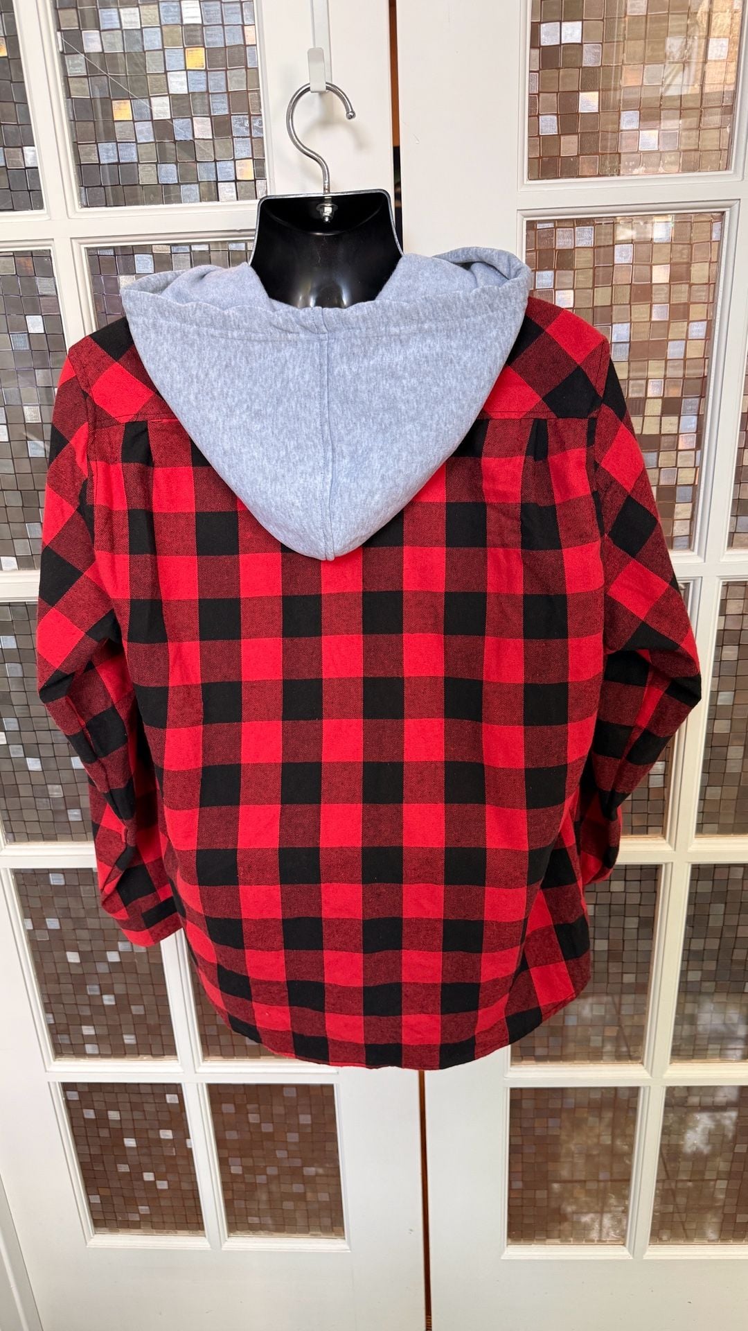 AH Flannel Hooded Shirt Size L Red Black Plaid Long Sleeve Button Down 3