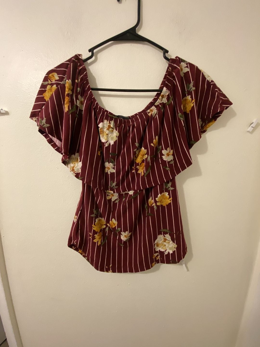 Vibe Sportswear Off Shoulder Top Size M Burgundy Floral 3