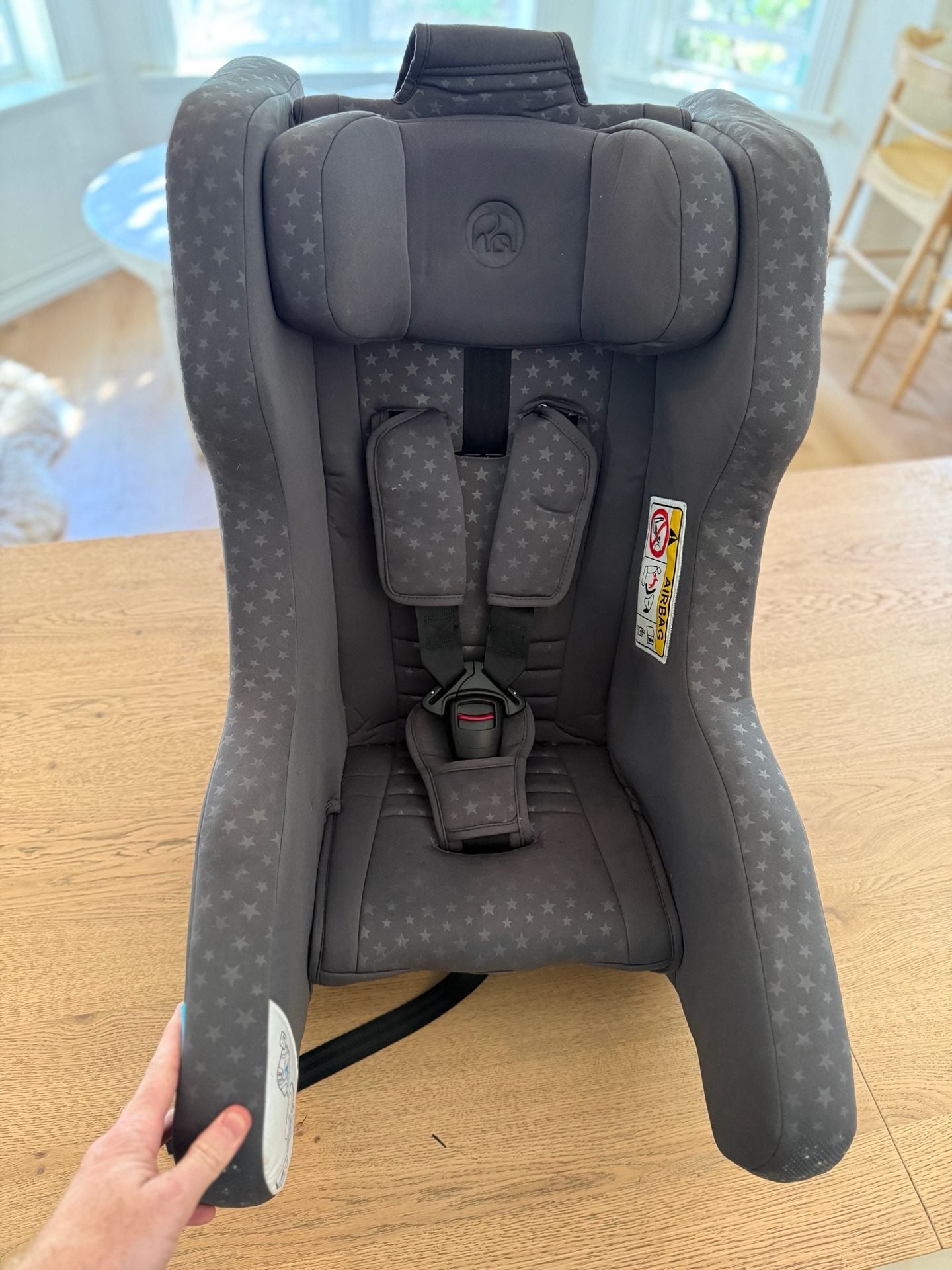 HyFive WORLD inflatable car seat for travel 3