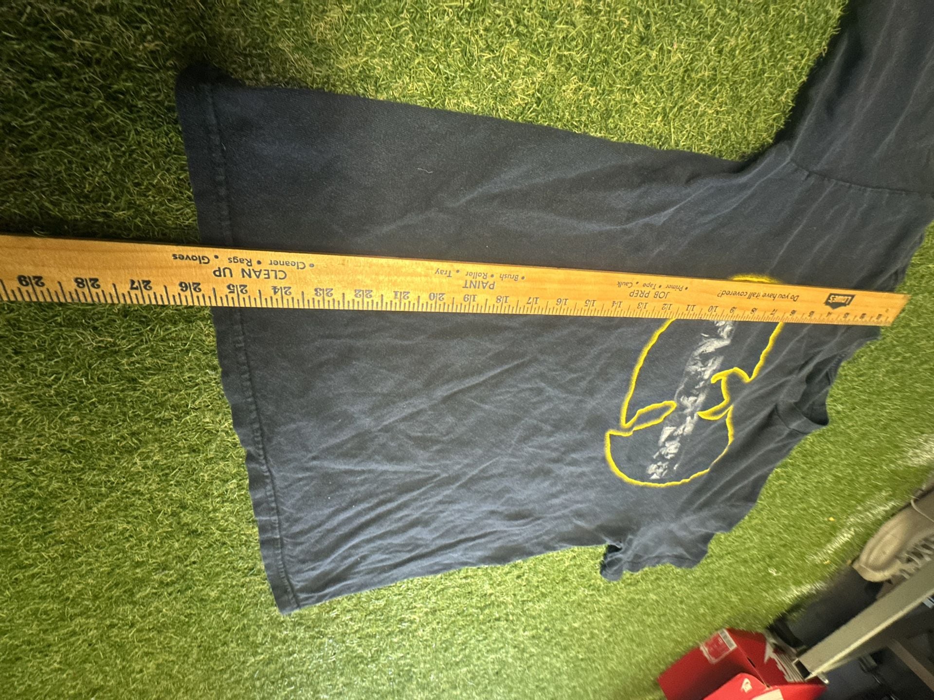 Wu-Tang Clan Vintage Black T-Shirt with Yellow Logo and Photo Panel 3