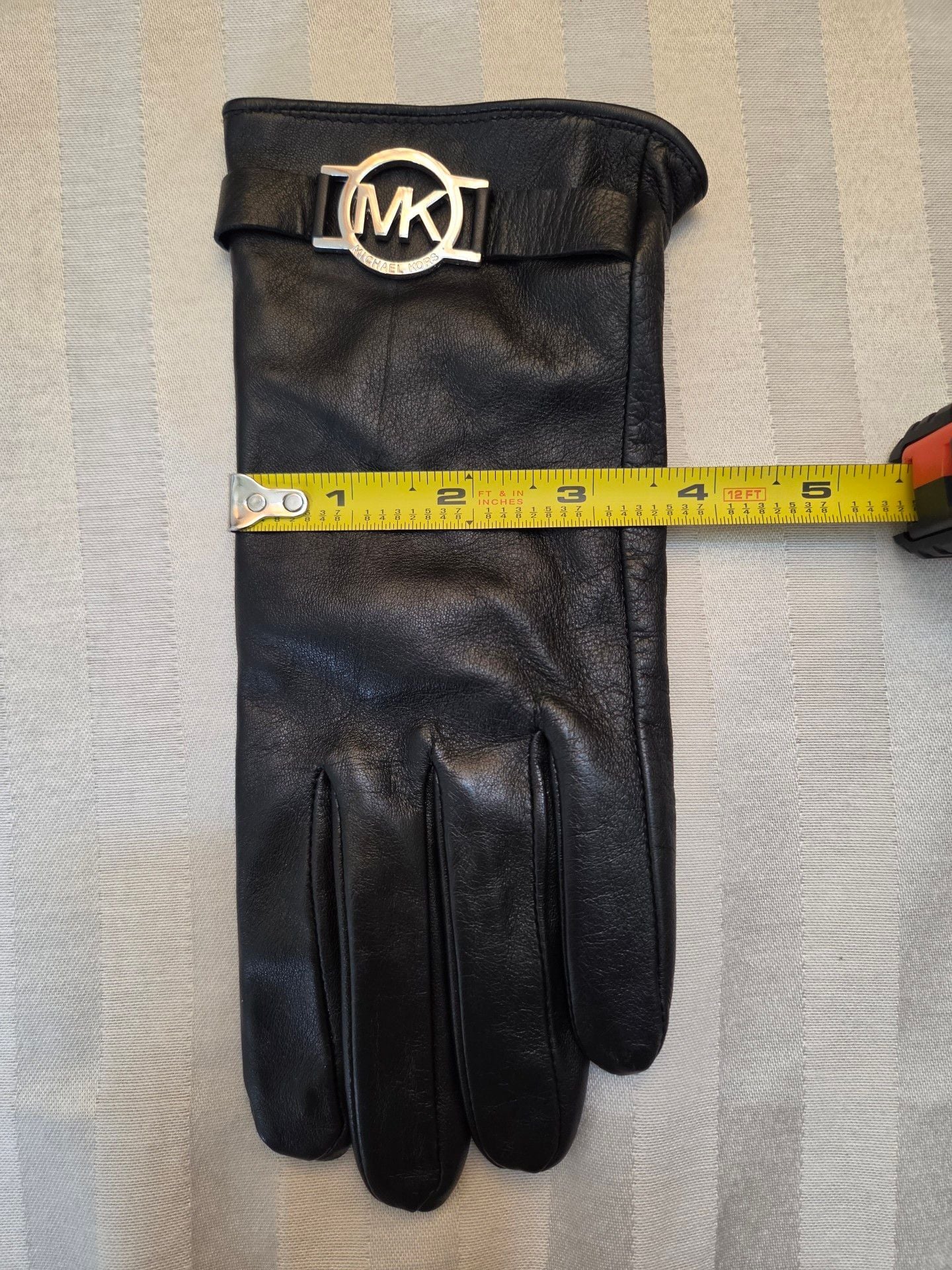Michael Kors Leather Gloves Black 8