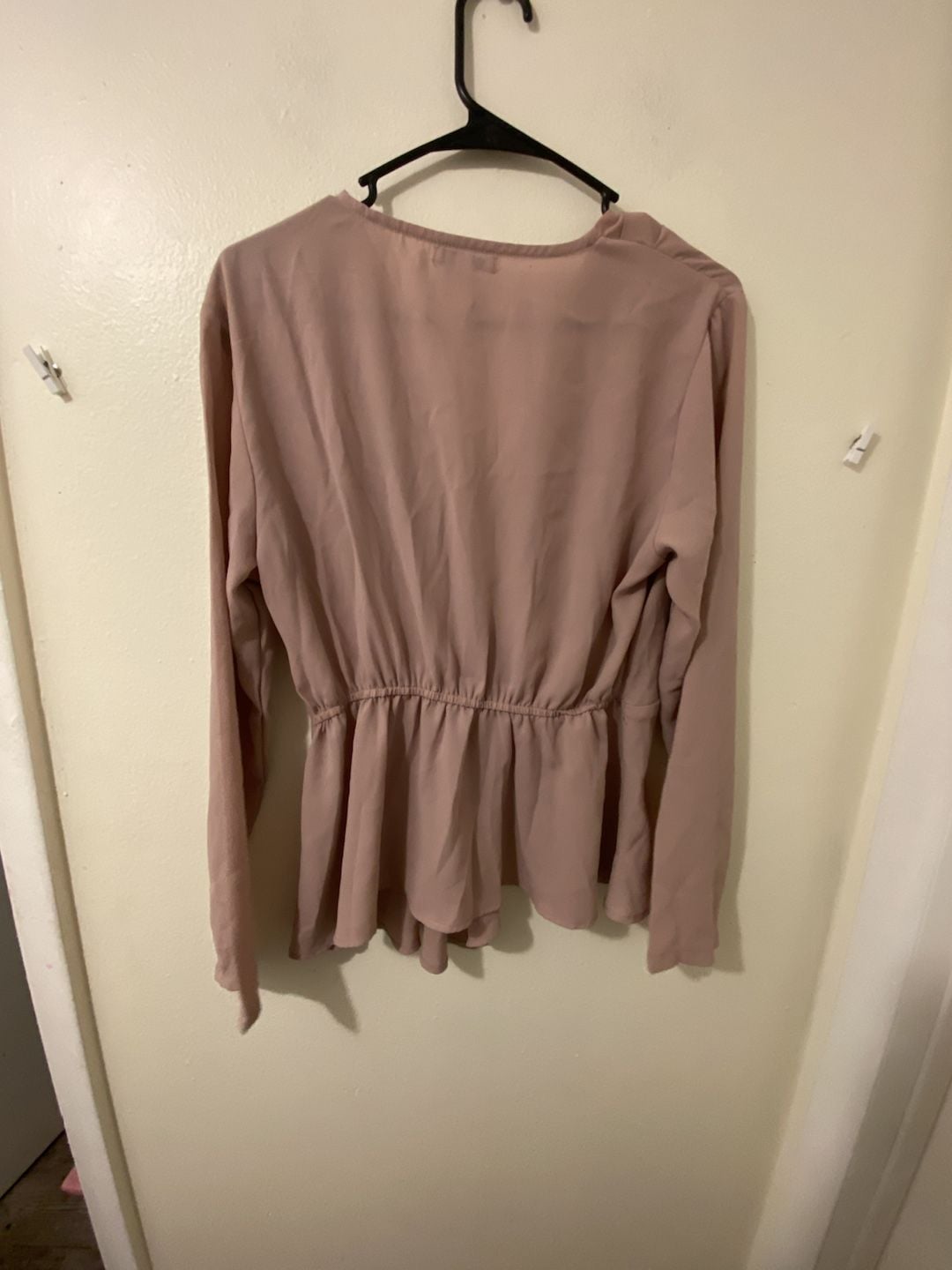 Fashion Nova Size L Mauve V-Neck Long Sleeve Peplum Top 4