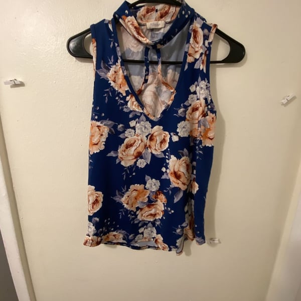 Allysse Floral Blouse Blue Sleeveless Halter