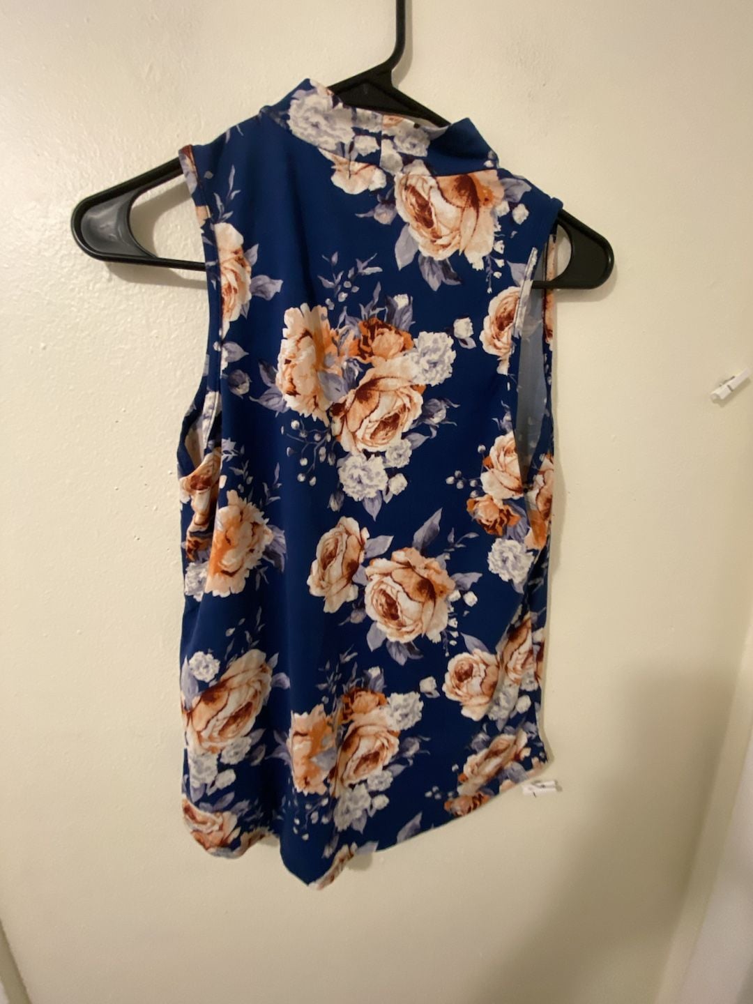Allysse Floral Blouse Blue Sleeveless Halter 4