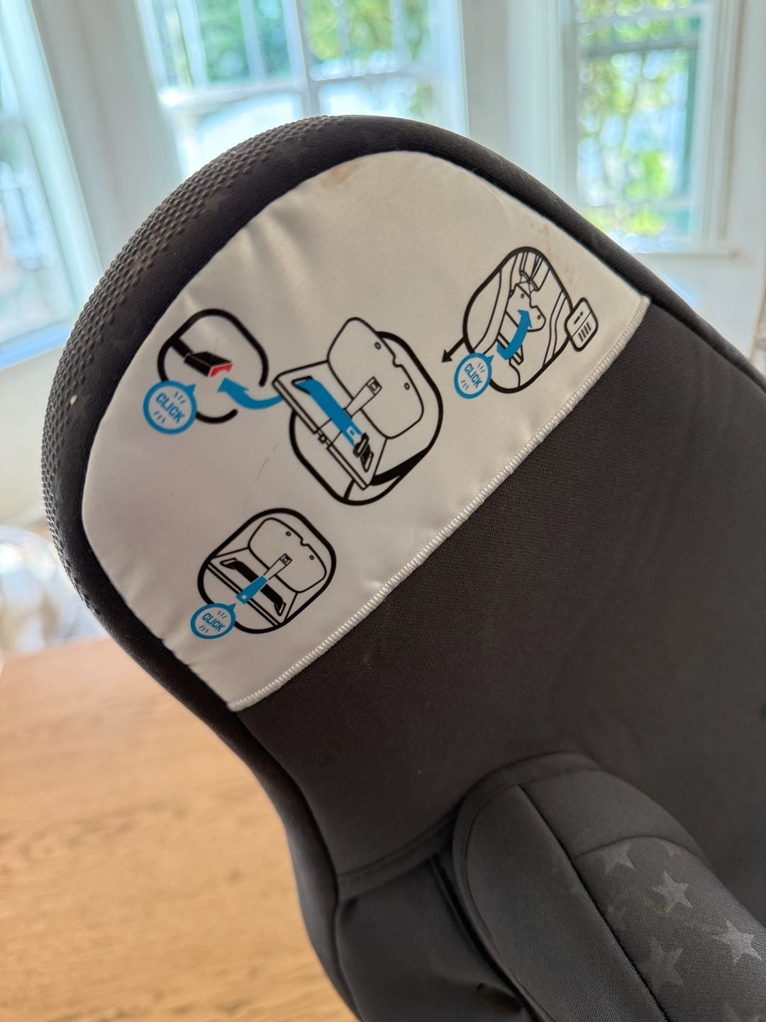 HyFive WORLD inflatable car seat for travel 7