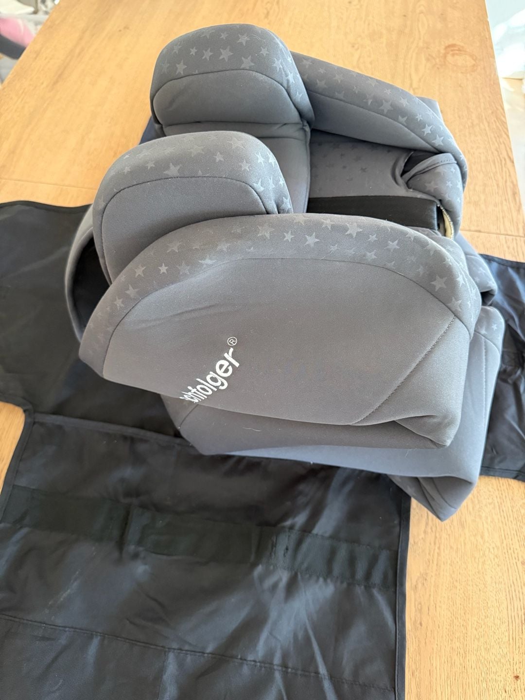 HyFive WORLD inflatable car seat for travel 11