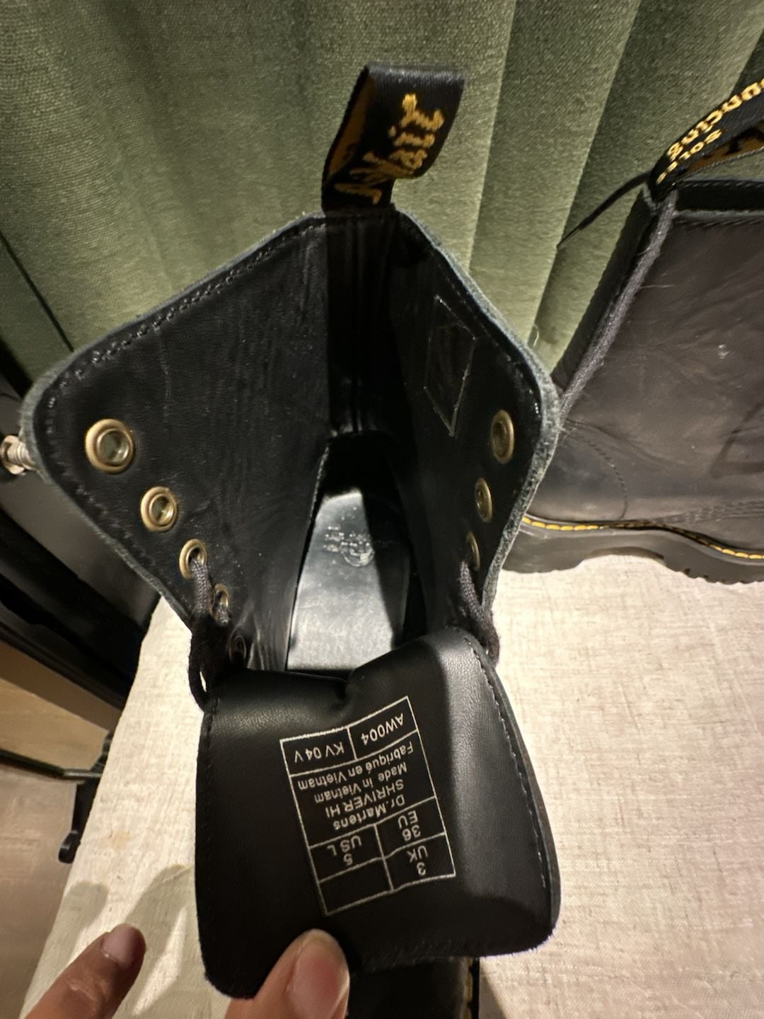 Dr. Martens Shriver Hi Size 5 Black Leather Boots 5