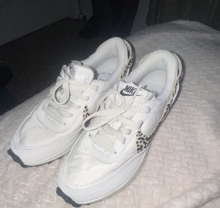 Nike Waffle Debut Leopard White Black Sneakers 2