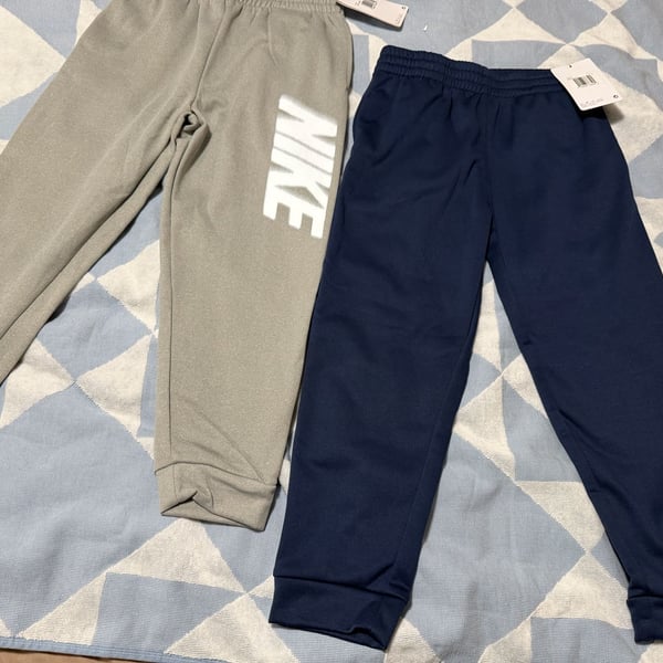 Nike Therma-Fit Joggers Size 7 Gray and Navy Lot of 2