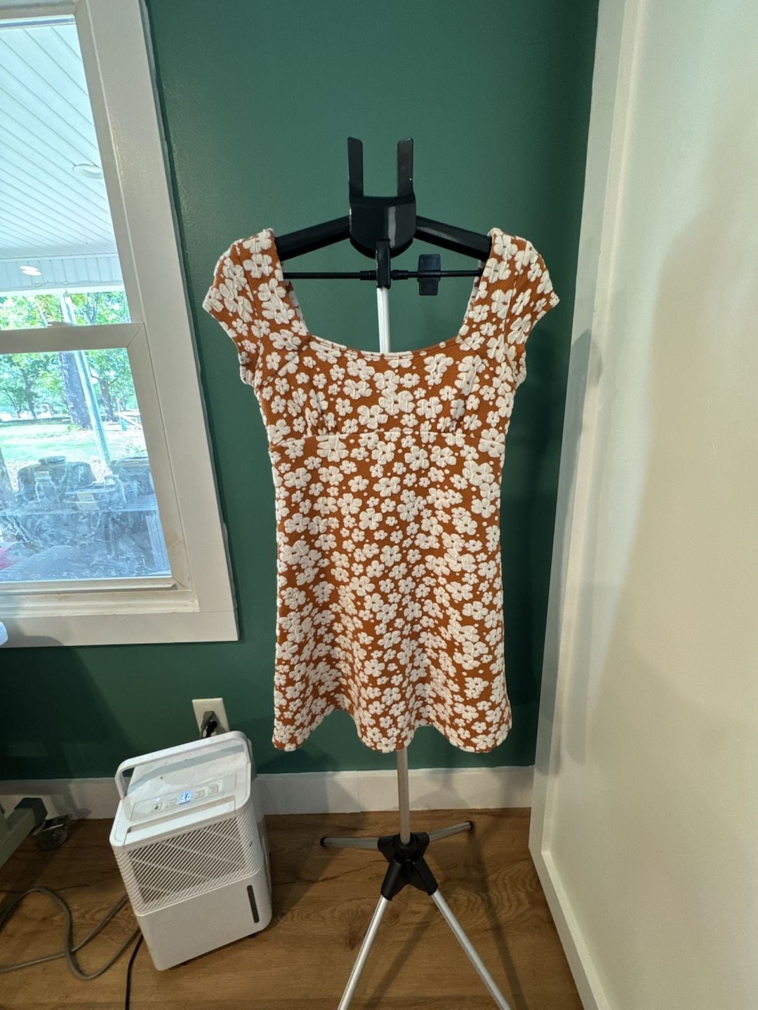 Altar'd State Floral Mini Dress Size M Brown White Daisy Milkmaid 2