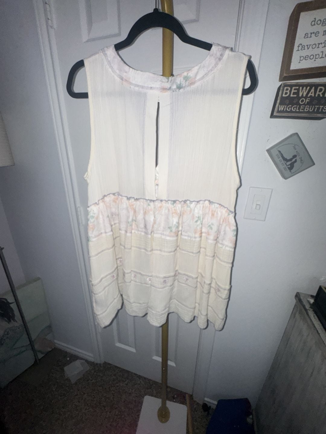 POL Floral Embroidered Gauze Tank Top Size L Cream Boho V-Neck 3