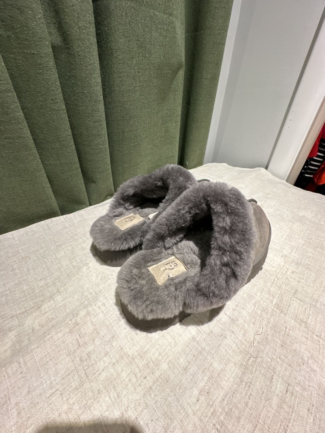 UGG Disquette Slippers Charcoal Gray Suede Platform 4