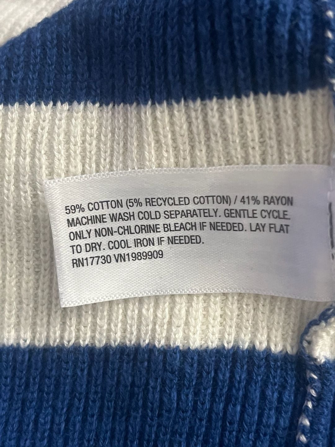 Joy Lab Blue White Striped V-Neck Sweater XS 6