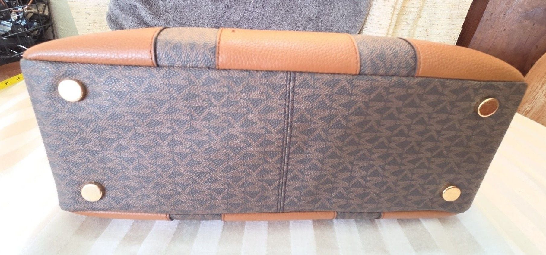 Michael Kors Austin Large Leather Tote Brown Logo 10
