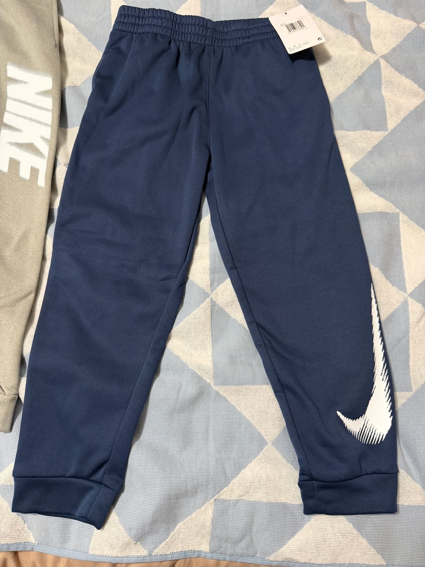 Nike Therma-Fit Joggers Size 7 Gray and Navy Lot of 2 4