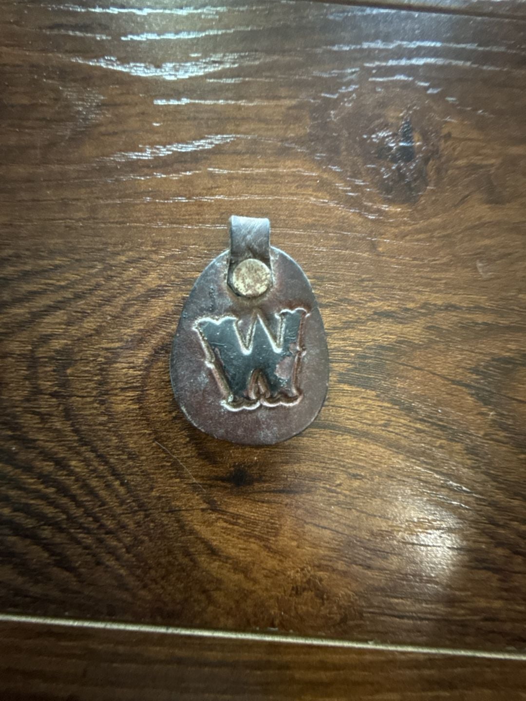 Vintage Leather Honduras Es Un Gran Pais Letter W Keychain FOB Pendant 1