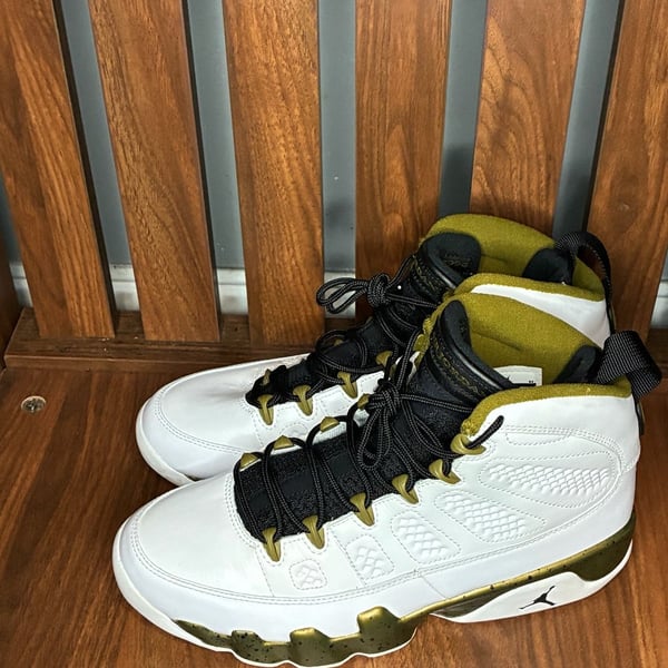 Nike Air Jordan 9 Retro Statue White Militia Green