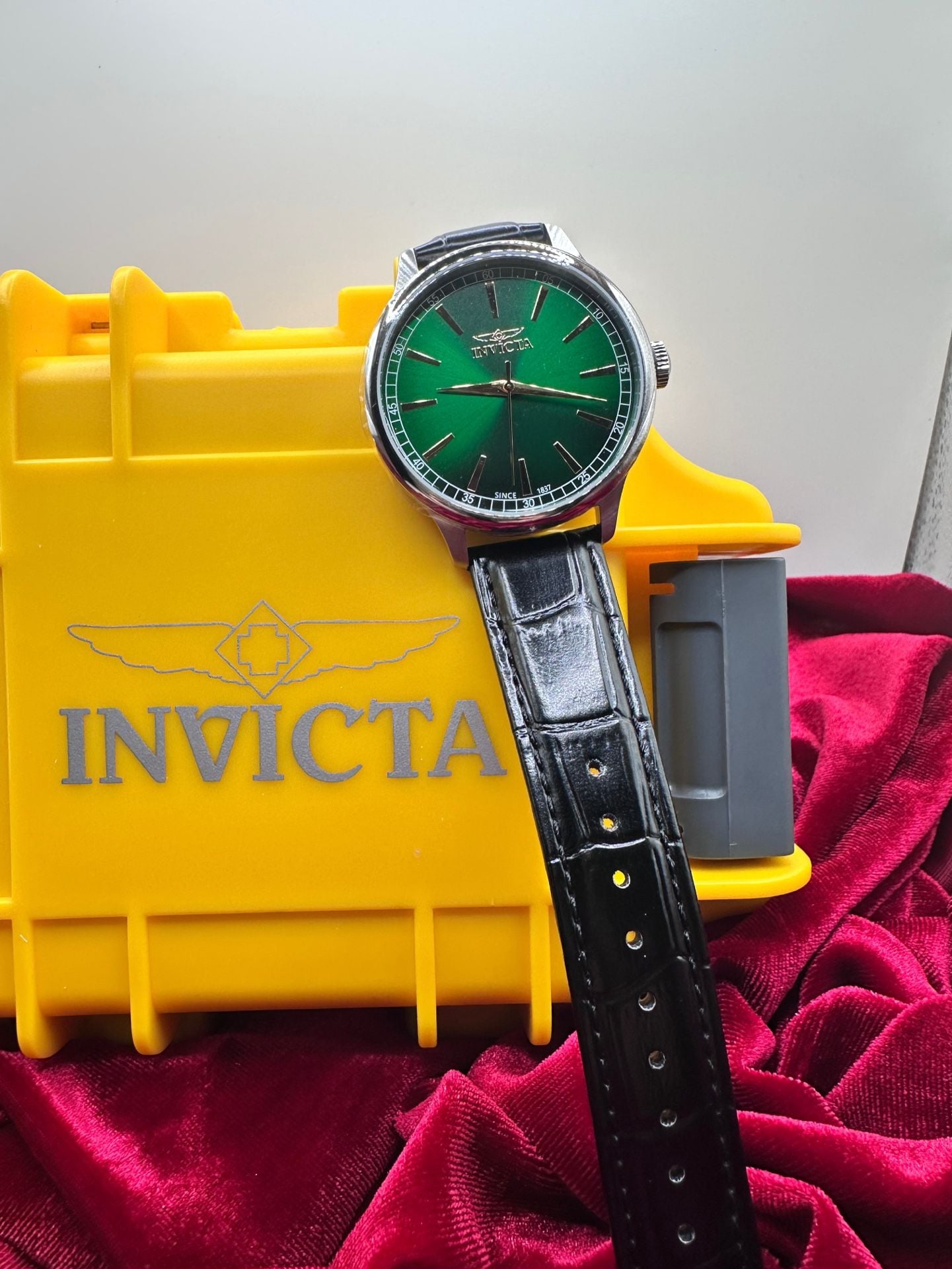 Brand New Green Face Invicta, leather/dress style watch 6
