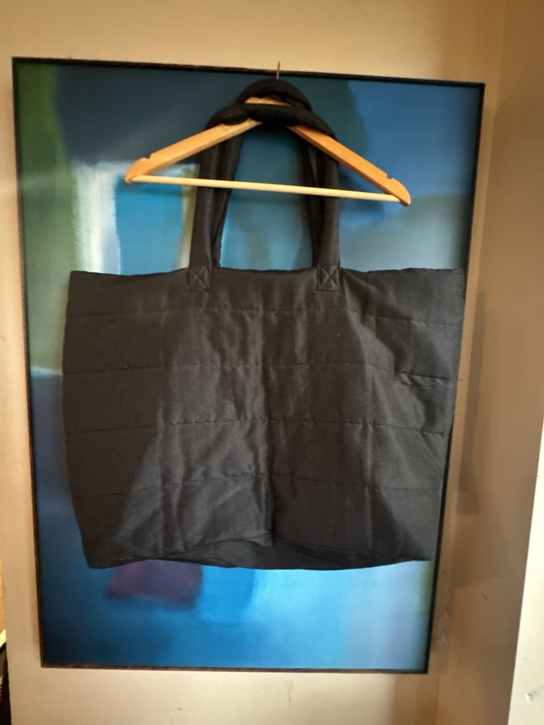 Ill.Edit Matte Quilted Tote Bag Black 4