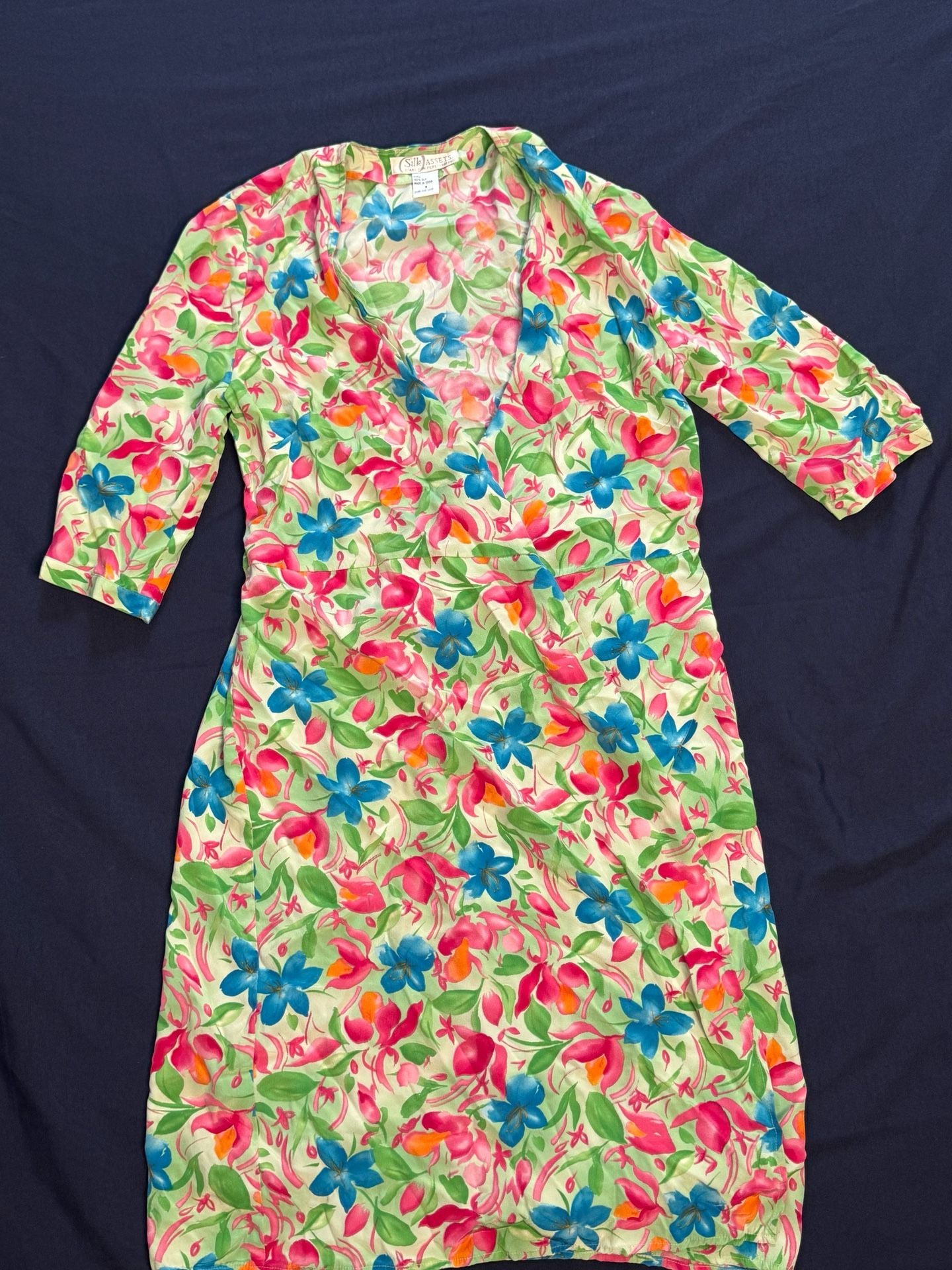 Diane von Furstenberg Silk Assets Floral Wrap Dress S 100% Silk 9