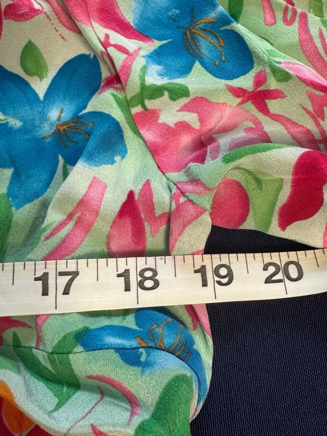 Diane von Furstenberg Silk Assets Floral Wrap Dress S 100% Silk 12