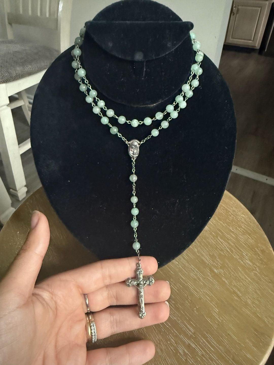 Italy Rosary Necklace Green Beaded Silver-Tone Crucifix 2