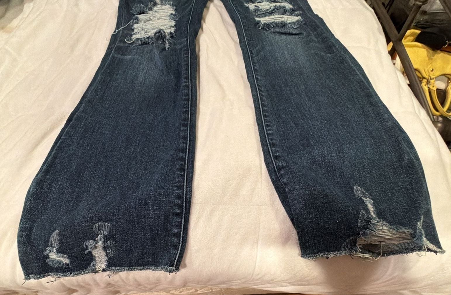 Judy Blue Slim Bootcut Jeans Size 15/32 Distressed Denim 5