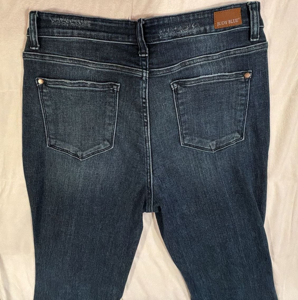 Judy Blue Slim Bootcut Jeans Size 15/32 Distressed Denim 8