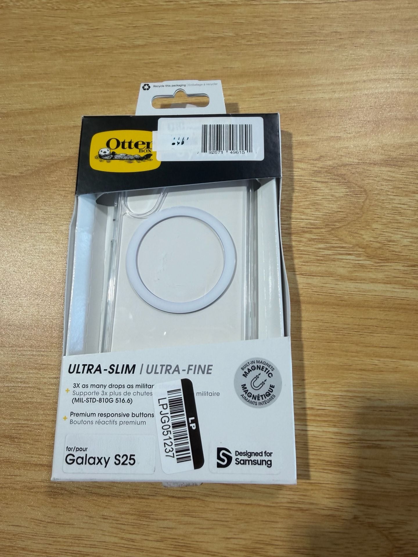 OtterBox Samsung Galaxy S25 Symmetry Series Case with Magnets Clear 2