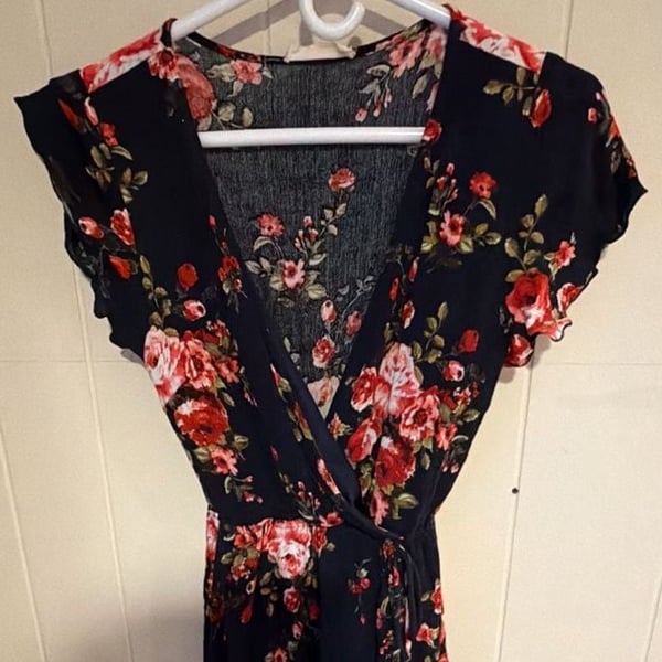 Altard State Callalily B22 Dress Size S Floral Wrap Short Sleeve