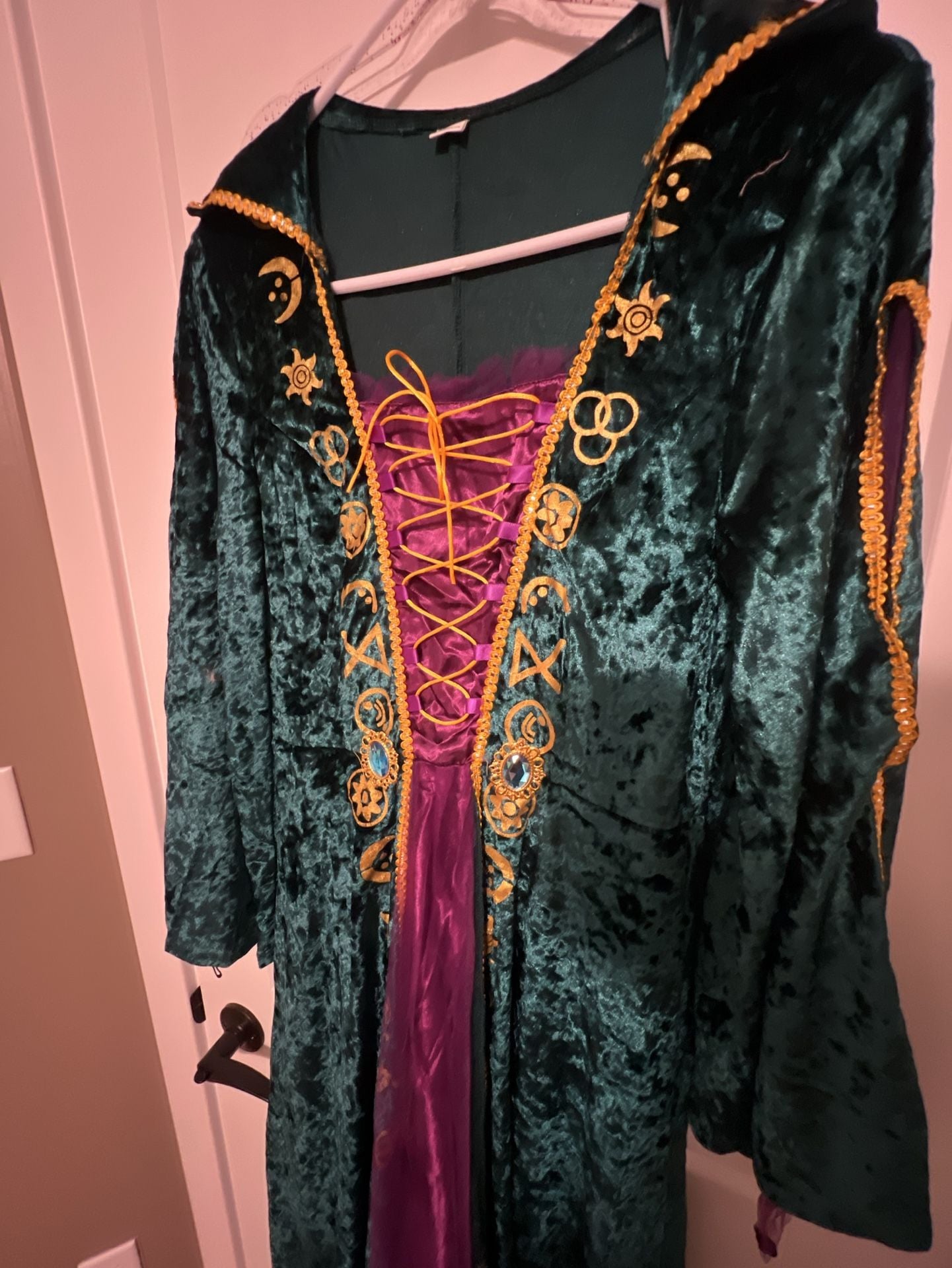 Product thumbnail 3