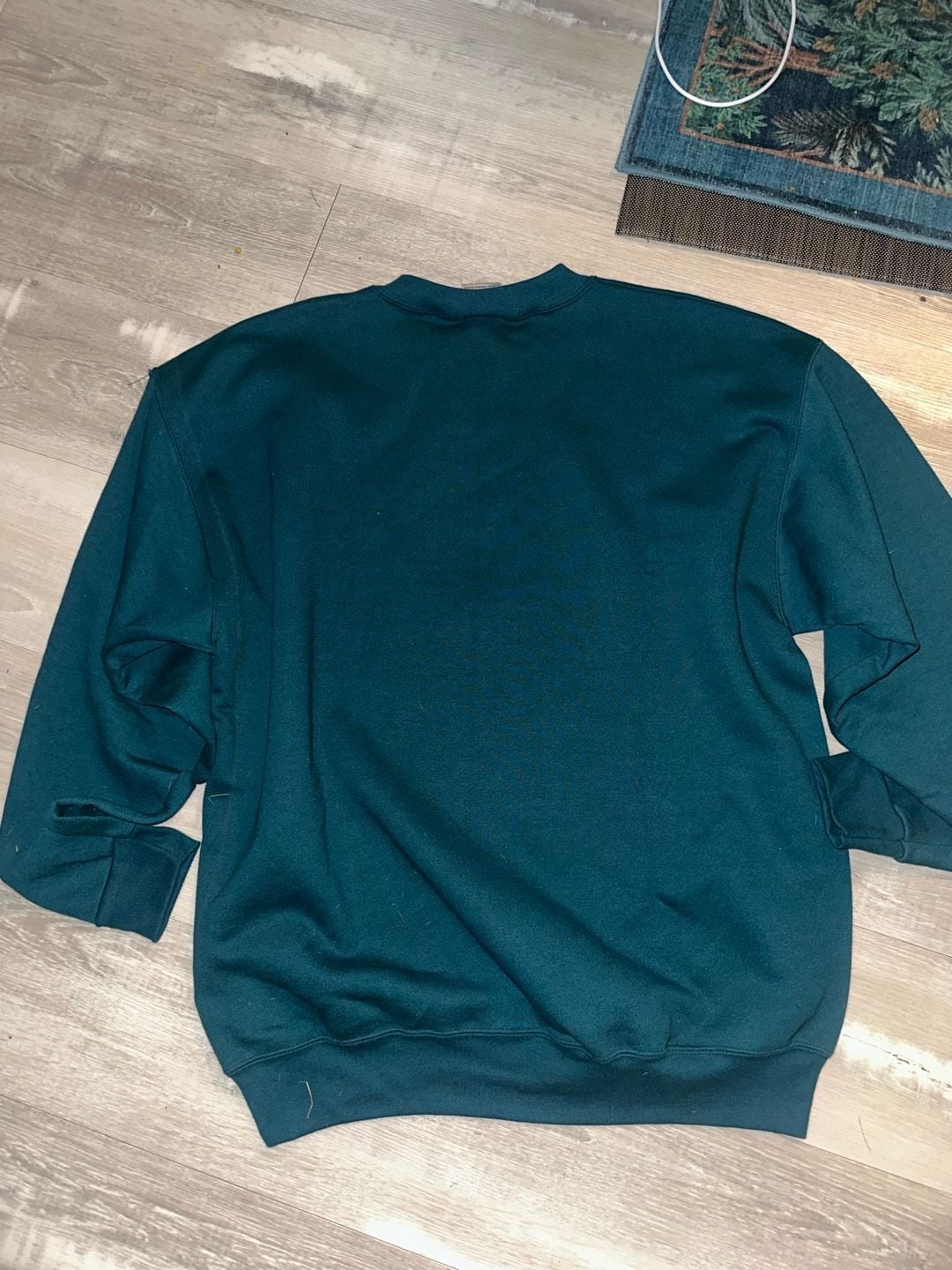 Made in USA Oneita Sweatshirt Size X-Large Teal Boise Idaho Embroidered Feathers 7