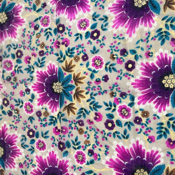 Vintage Oscar de la Renta Scarf Floral Wool Metallic Beige Purple 30x30 Classic 